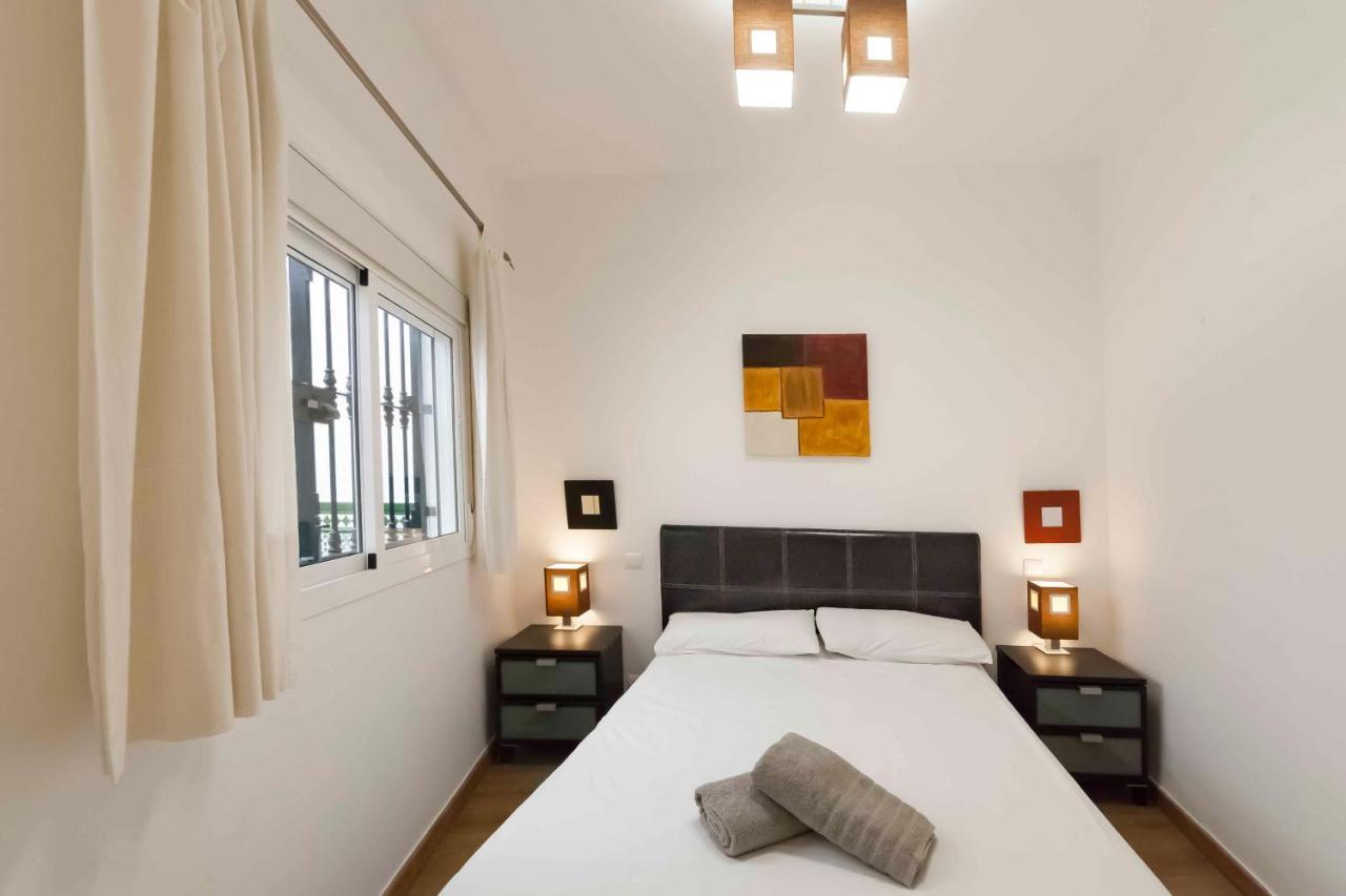 Sf - Shiny Apartment In City Centre Севилья Экстерьер фото